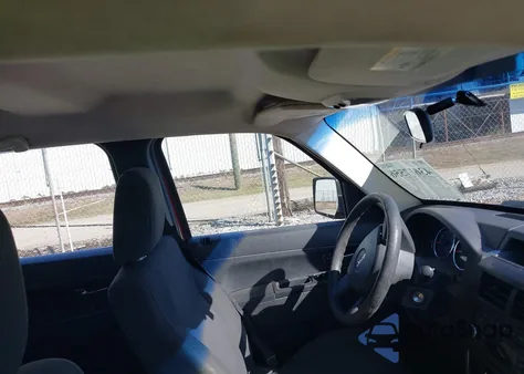 2009 Jeep Liberty Sport z USA, uszkodzony, nr VIN 1J8GP28K39W511619